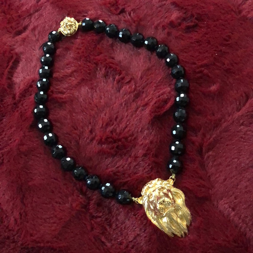 ENGLAND Designer BILL SKINNER  3D LION HEAD & Faceted French Jet Necklace